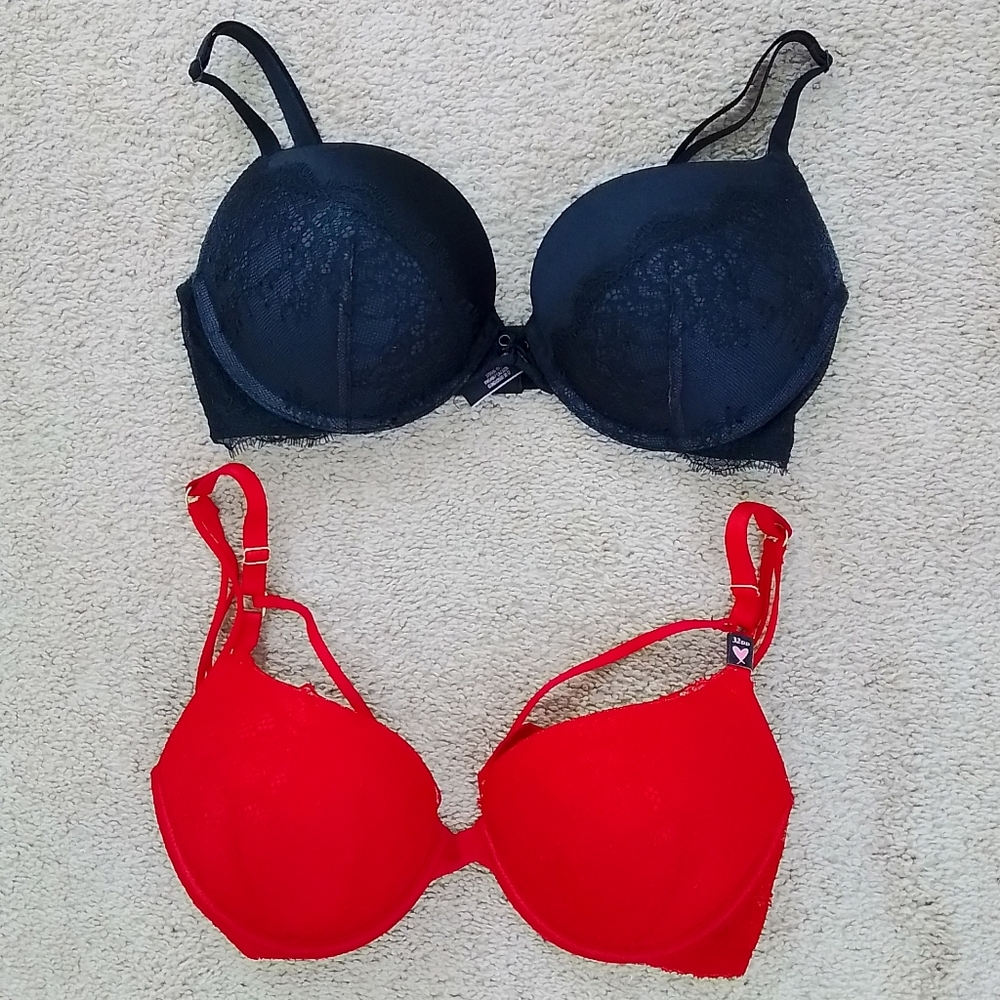 New BUNDLE Victoria's Secret Red & Black Lace Pushup Bras